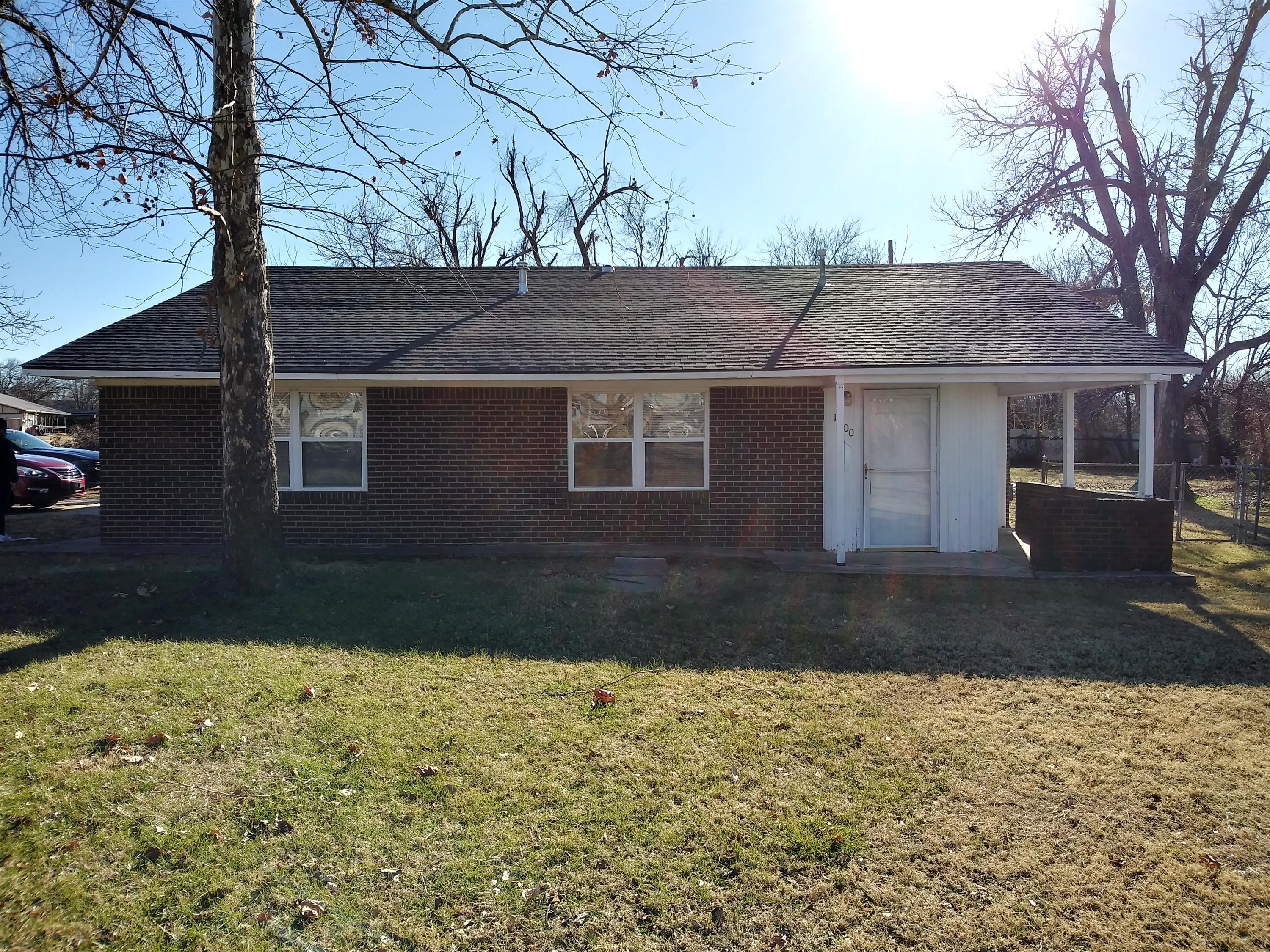 Property main image